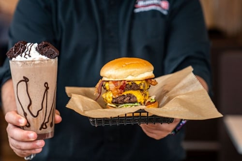 Burger21 milkshake and burger