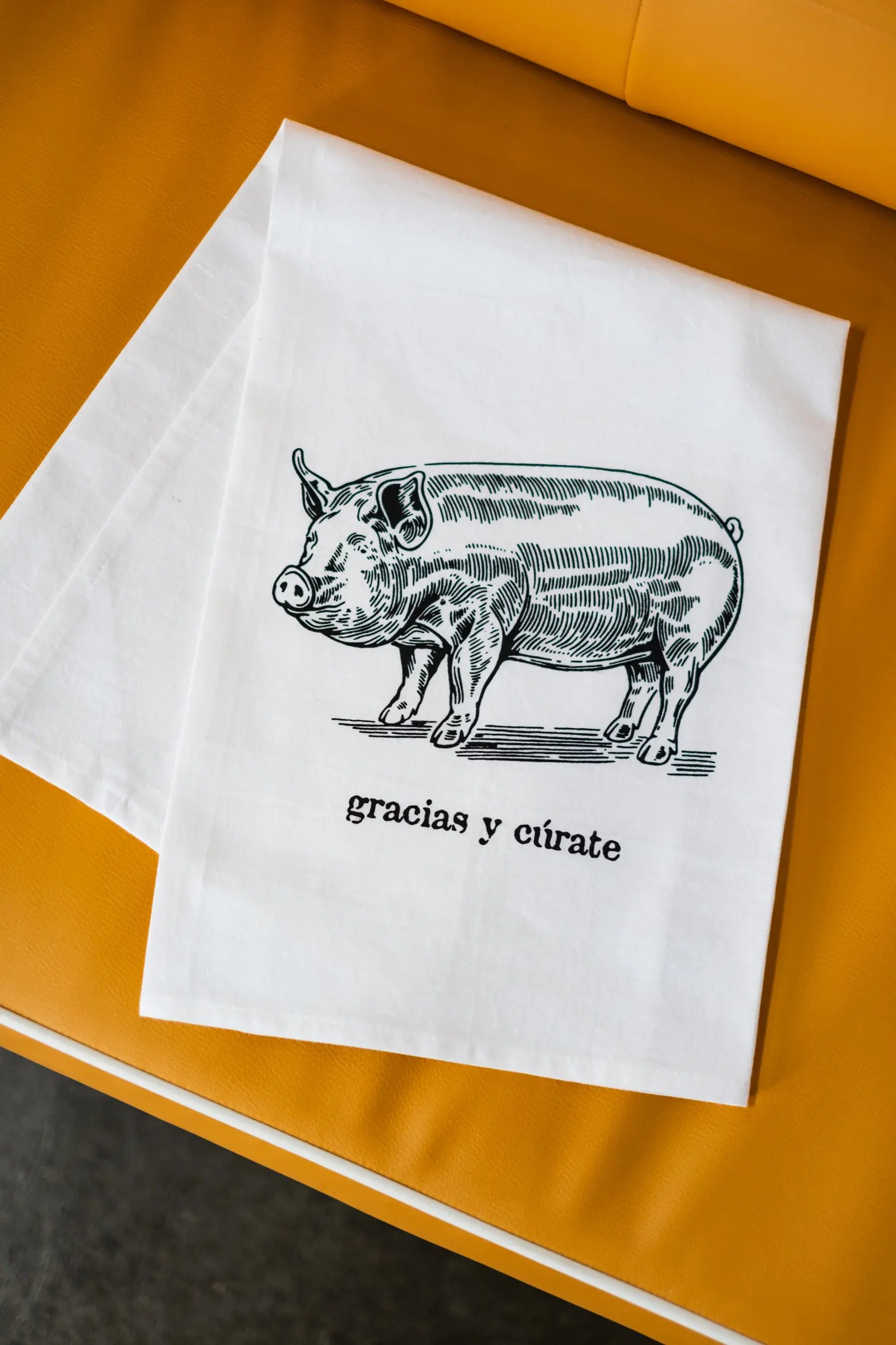 CuratePigTeaTowel