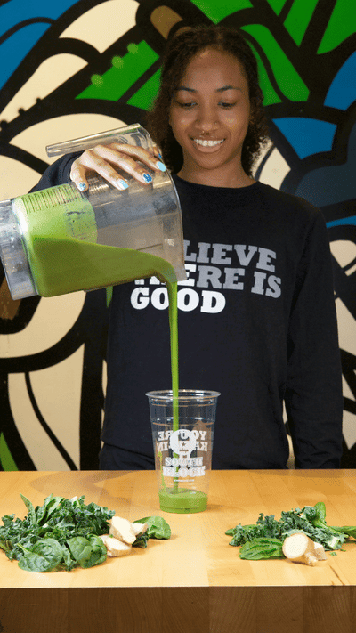 SouthBlock0Smoothie-Pour2